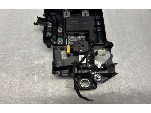 Блок предохранителей 32200334, 31473877   Volvo XC40    