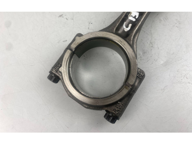 Поршень с шатуном    04LA, 011A   Volkswagen Golf VII