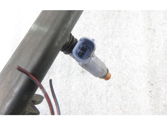 Vstřikovací lišta Suzuki Ignis M13A