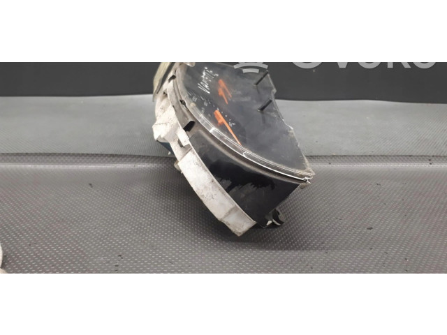 Панель приборов 210662-01 Nissan Vanette