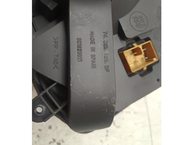 Вентилятор печки 8D1820021, 740221233F Skoda Superb B5 (3U)