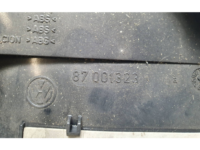 Přístrojová deska Volkswagen Caddy 2003 87001323