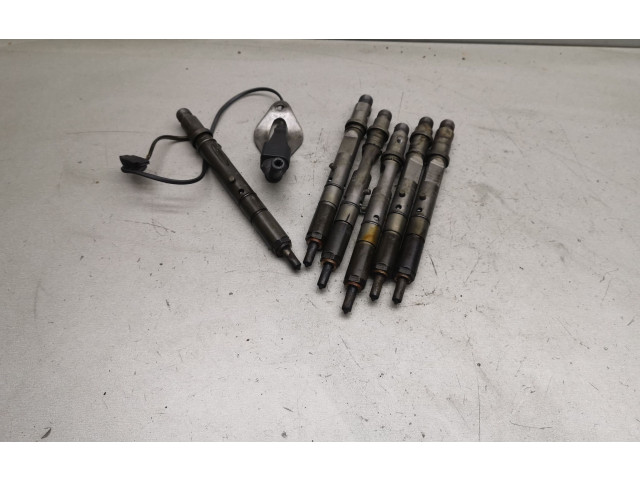 Комплект форсунок 0432133792, 059130201F Audi A6 S6 C5 4B