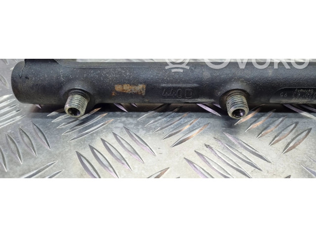 Vstřikovací lišta A6110700395 Mercedes-Benz C W203