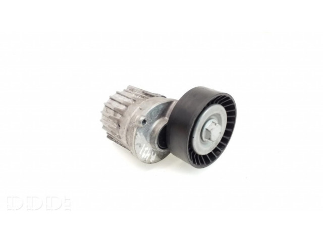 Устройство натяжки ремня