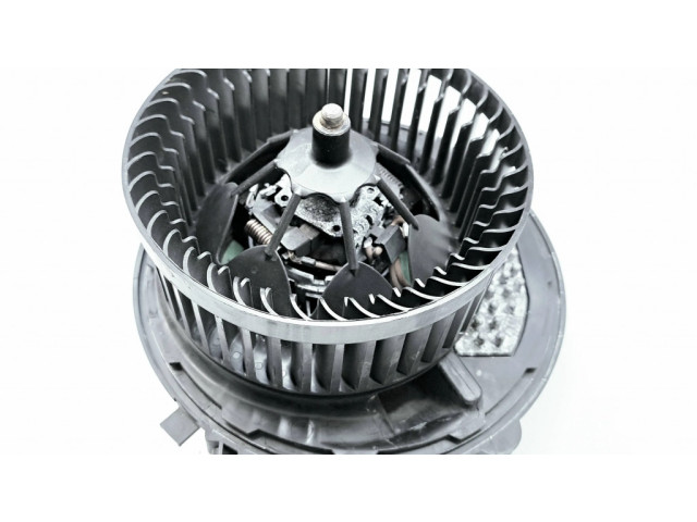 Вентилятор печки    T1018594R   Skoda Octavia Mk3 (5E)