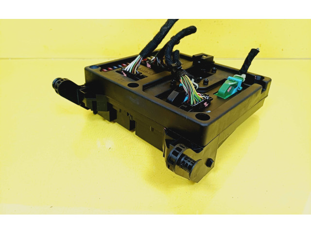 Pojistková skříňka Řídící jednotka BSM S120042200A Seat Alhambra (Mk1) 2003