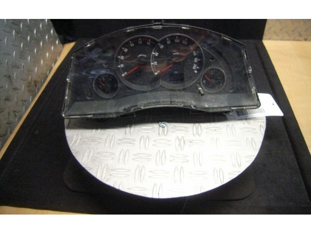 Панель приборов 13201075BG   Opel Meriva A       