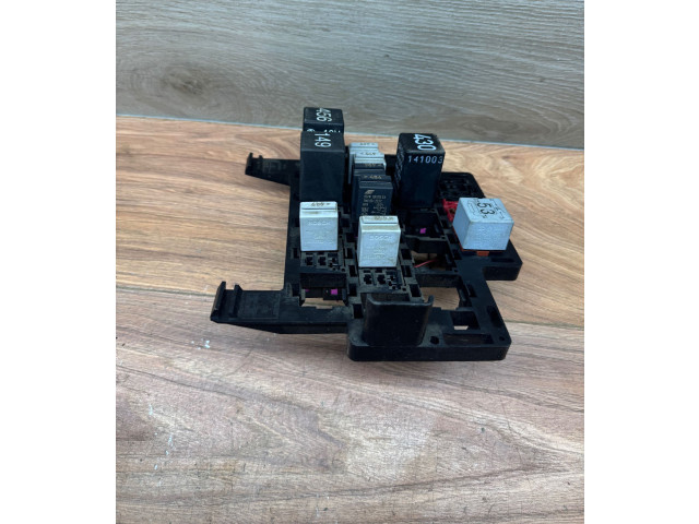 Блок предохранителей 7M3959143, 898075000 Ford Galaxy