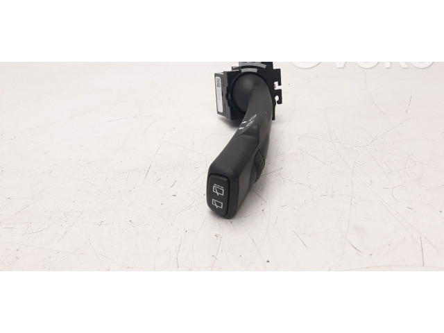 Ручка стеклоочистителей 31456042   Volvo V60