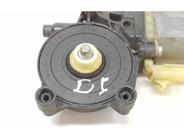 Передний двигатель механизма для подъема окон A9107201000, A9107201000   Mercedes-Benz Sprinter W907 W910       