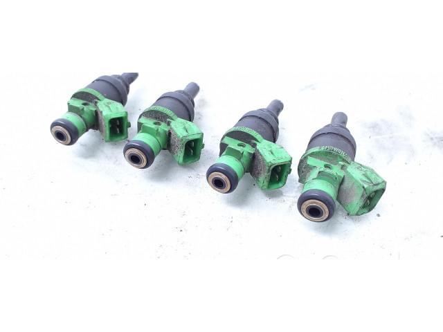 Vstřikovač 2710780549   Mercedes-Benz E W211  pro benzínový motor 1.8  