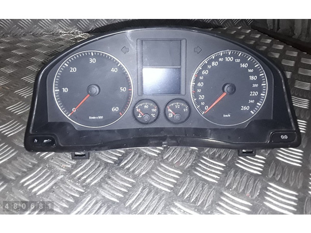 Панель приборов 1K0920862K Volkswagen Jetta V