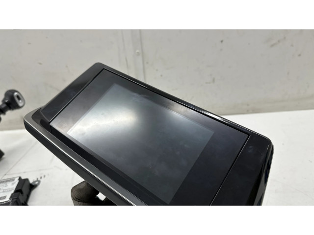 Дисплей    983812968000   Peugeot 2008 II