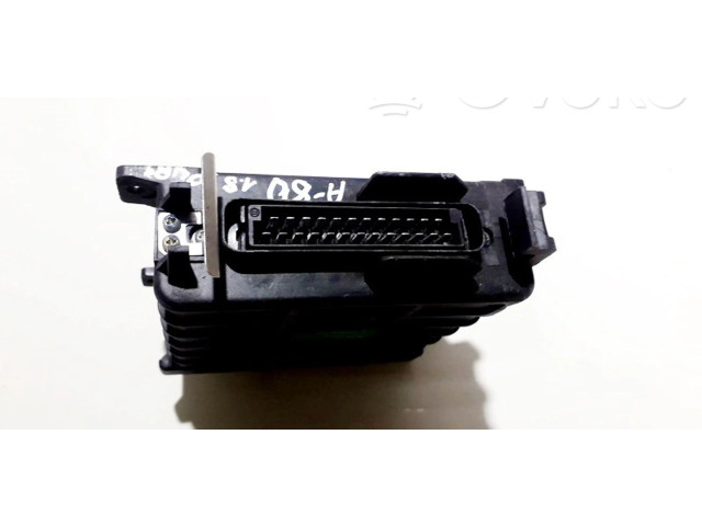 Блок управления двигателя 0280800104, 811906264 Volkswagen Golf II