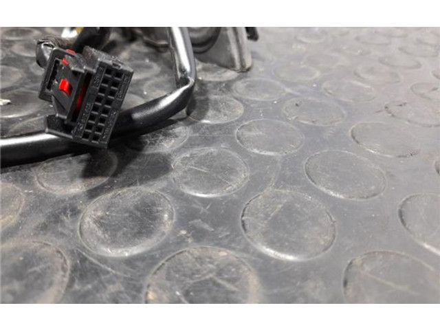 Зеркало электрическое Volkswagen Jetta V 2005 - 2010 года