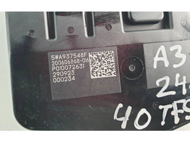 Pojistková skříňka 5WA937548F, P010072631 Audi A3 8Y 2024