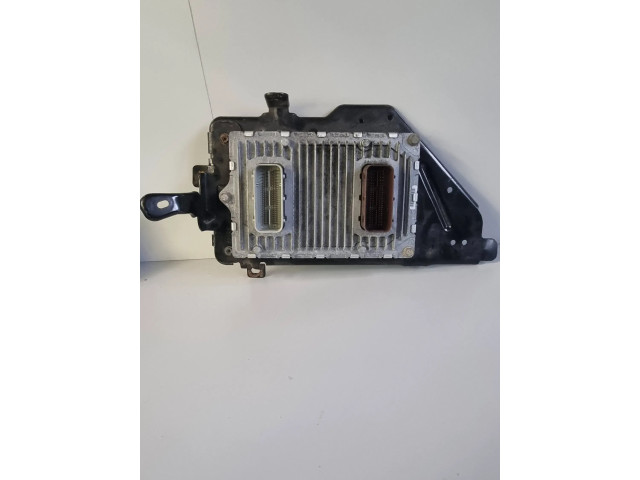 Řídící jednotka P68153790AC, T01SM5093Y717M   Dodge VAN RAM 2015