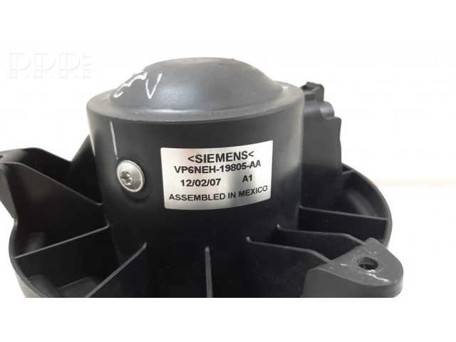 Вентилятор печки 5NEH19D583AB, VP6NEH19805AA Nissan Navara D40