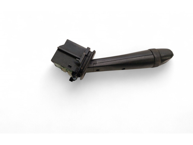 Ручка стеклоочистителей 30768100   Volvo V70