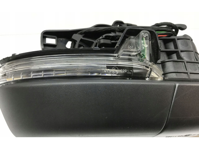 Зеркало электрическое        Skoda Karoq  2017 -  года   