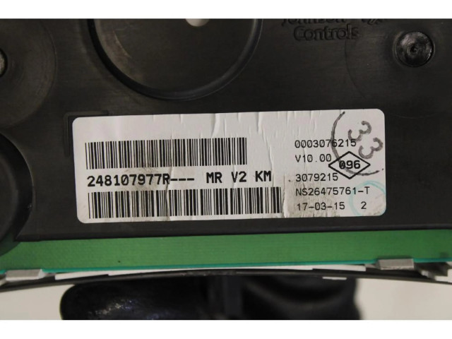 Панель приборов Dacia Dokker