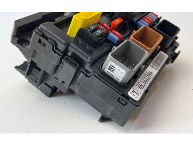 Блок предохранителей  9667199780R09, R09   Peugeot 207    