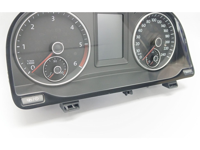 Přístrojová deska  Volkswagen Caddy 2020 2K5920876K  