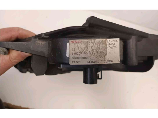 Вентилятор радиатора 95509908 Opel Combo C