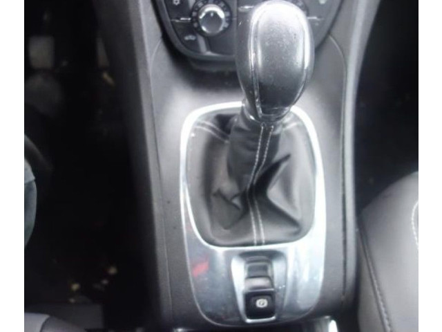 Панель приборов    Opel Meriva B       