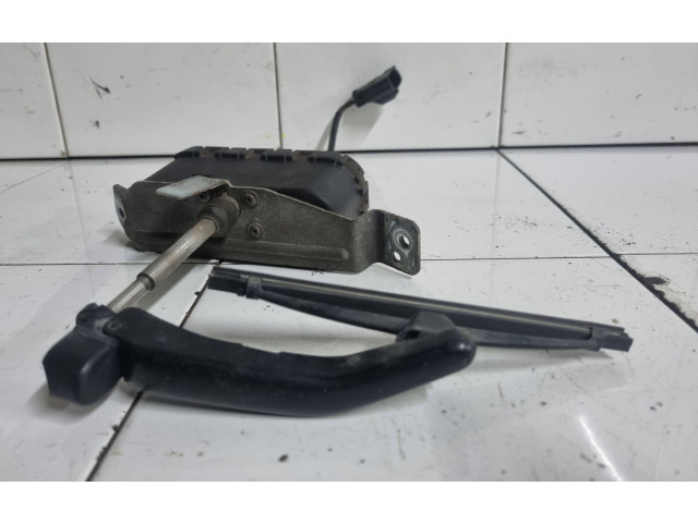 Моторчик стеклоочистителя 8620953, 0390206217 Volvo S80