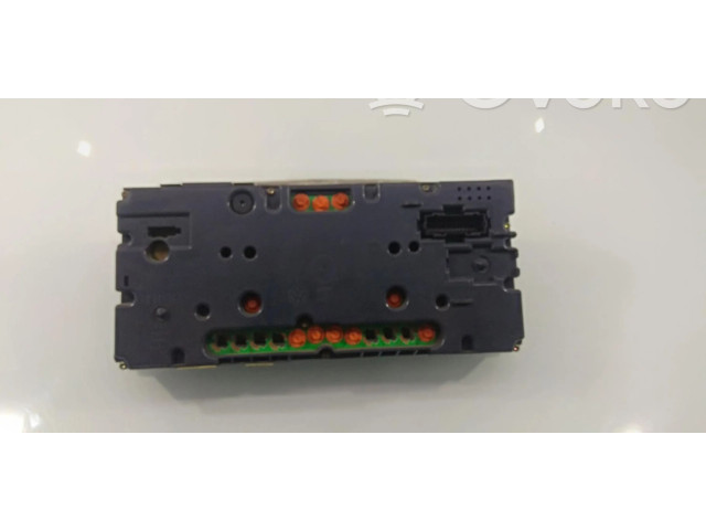 Панель приборов 1H0919860E Volkswagen Golf III