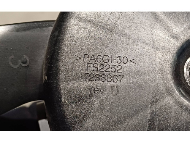 Вентилятор радиатора 8052M00000 Dacia Sandero