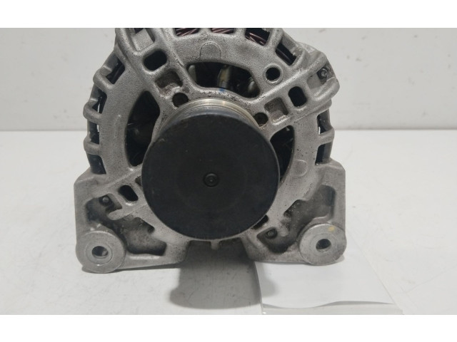 Генератор 231008593R Dacia Sandero