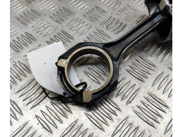 Píst AFR25232   Mercedes-Benz GLE (W166 - C292)  pro benzínový motor 3.0 M 276.821 