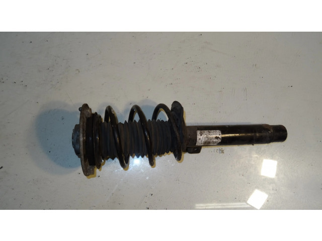 Передний амортизатор с пружиной