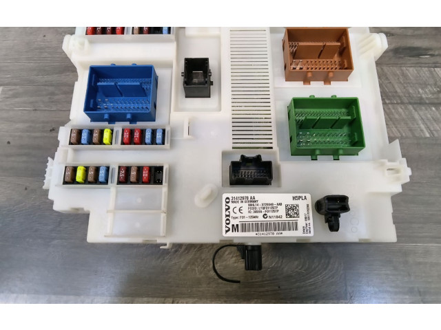 Блок предохранителей 31412970AA   Volvo S60    