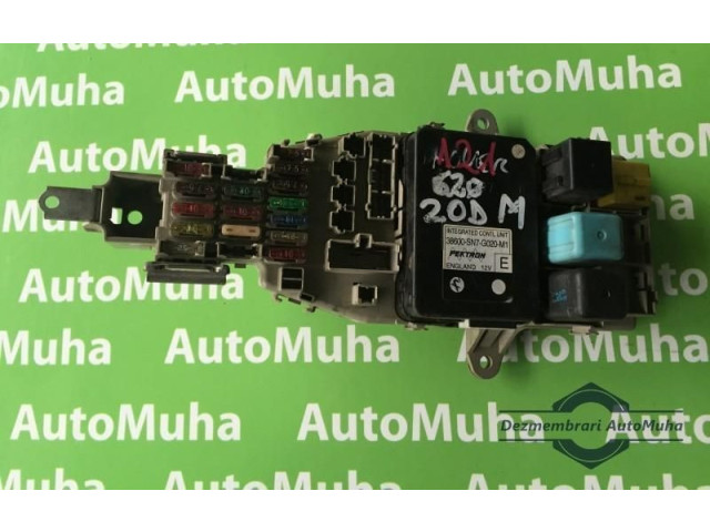 Блок предохранителей 3820A-SN7-G105, 3820ASN7G105 Rover 600