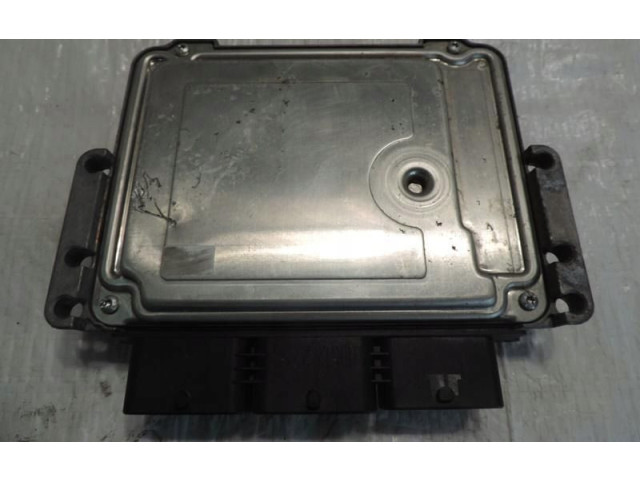 Блок управления двигателем Блок управления CV1112A650DD Ford B-MAX