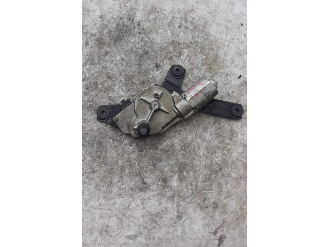 Двигатель стеклоочистителя заднего стекла