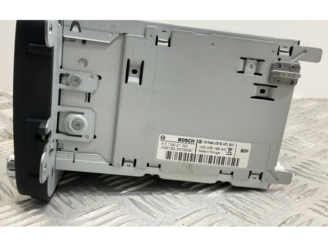 Радио/ проигрыватель CD/DVD / навигация 1K0035186AN    Volkswagen Jetta VI  CAYC 