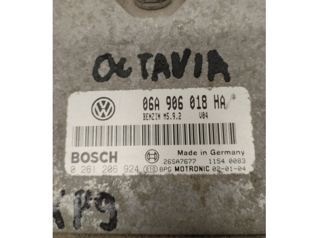 Блок управления 06A906018HA Skoda Octavia Mk1 (1U)