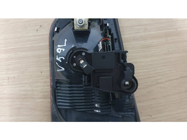 Задний фонарь 7259915, 18361112 BMW 3 F30 F35 F31 2012-2018 года