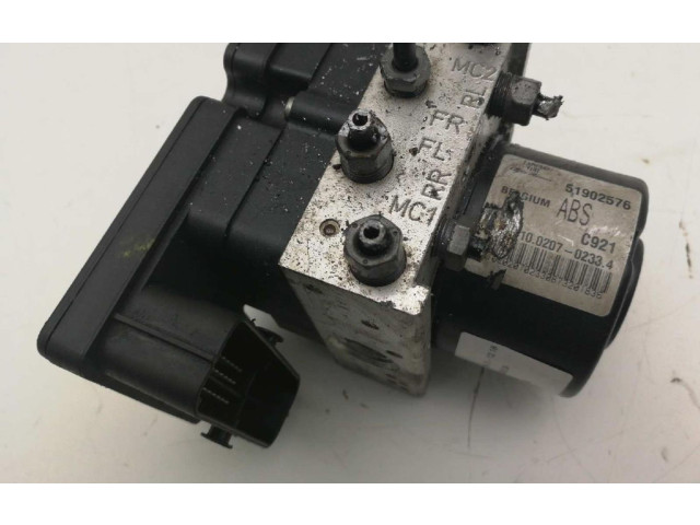 Блок АБС IC63A28E39 Opel Combo D 2011 - 2017 года