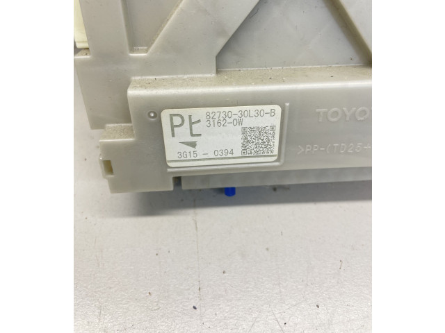 Pojistková skříňka 8273030L30, 8273030L30B Lexus GS 250 350 300H 450H 2014