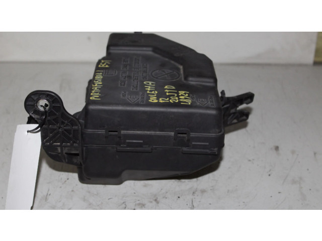 Блок предохранителей    Alfa Romeo Giulietta    