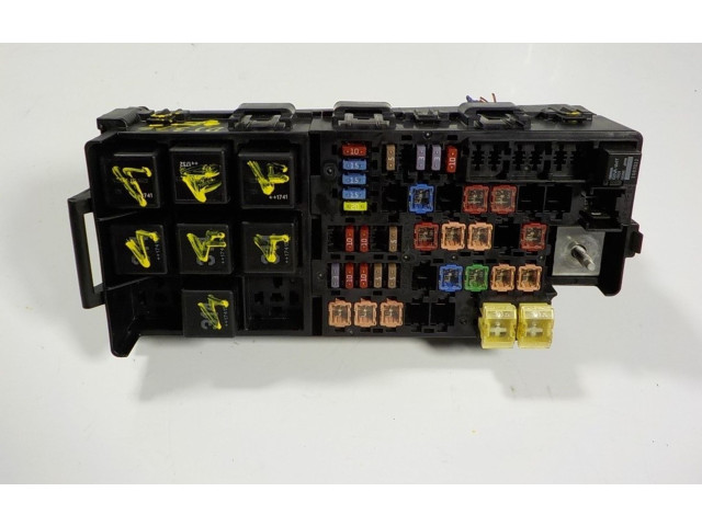 Pojistková skříňka Řídící jednotka BSM 71543176   McLaren 570S 2018