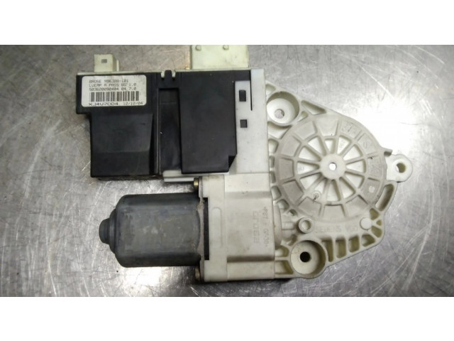 Передний двигатель механизма для подъема окон