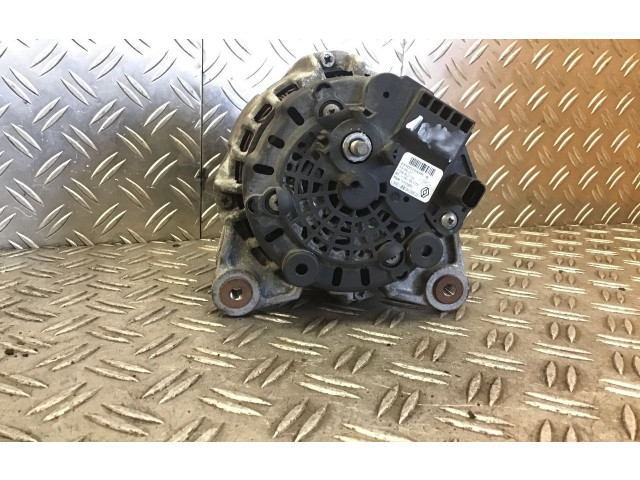 Генератор 231002949R Dacia Sandero