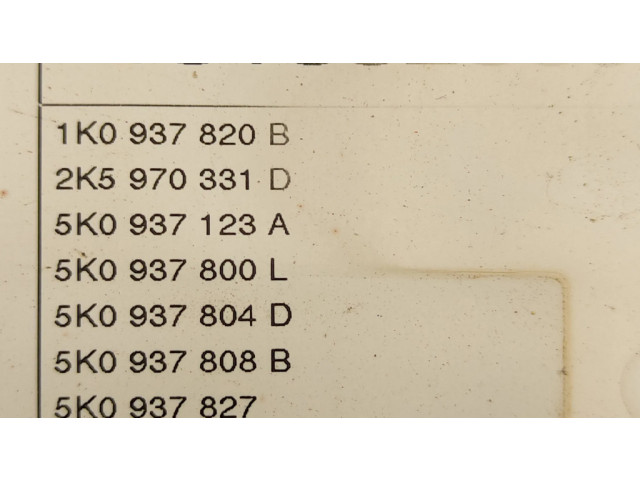   Pojistková skříňka 1K0937820B, 5K0937123A   Volkswagen Caddy 2015